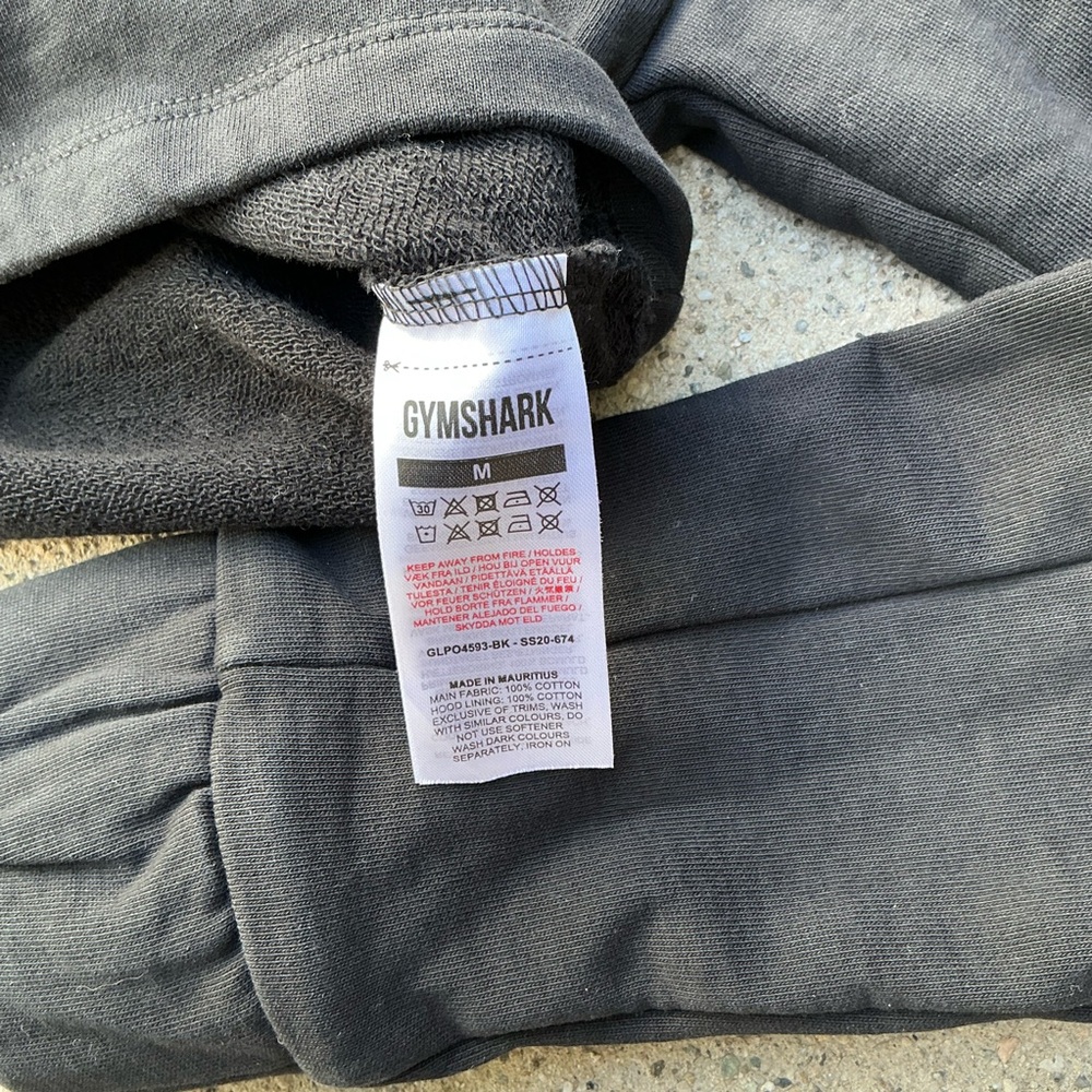 Gymshark Black Cropped Hoodie with White Drawstrings graphic visionary - Picture 5 of 6